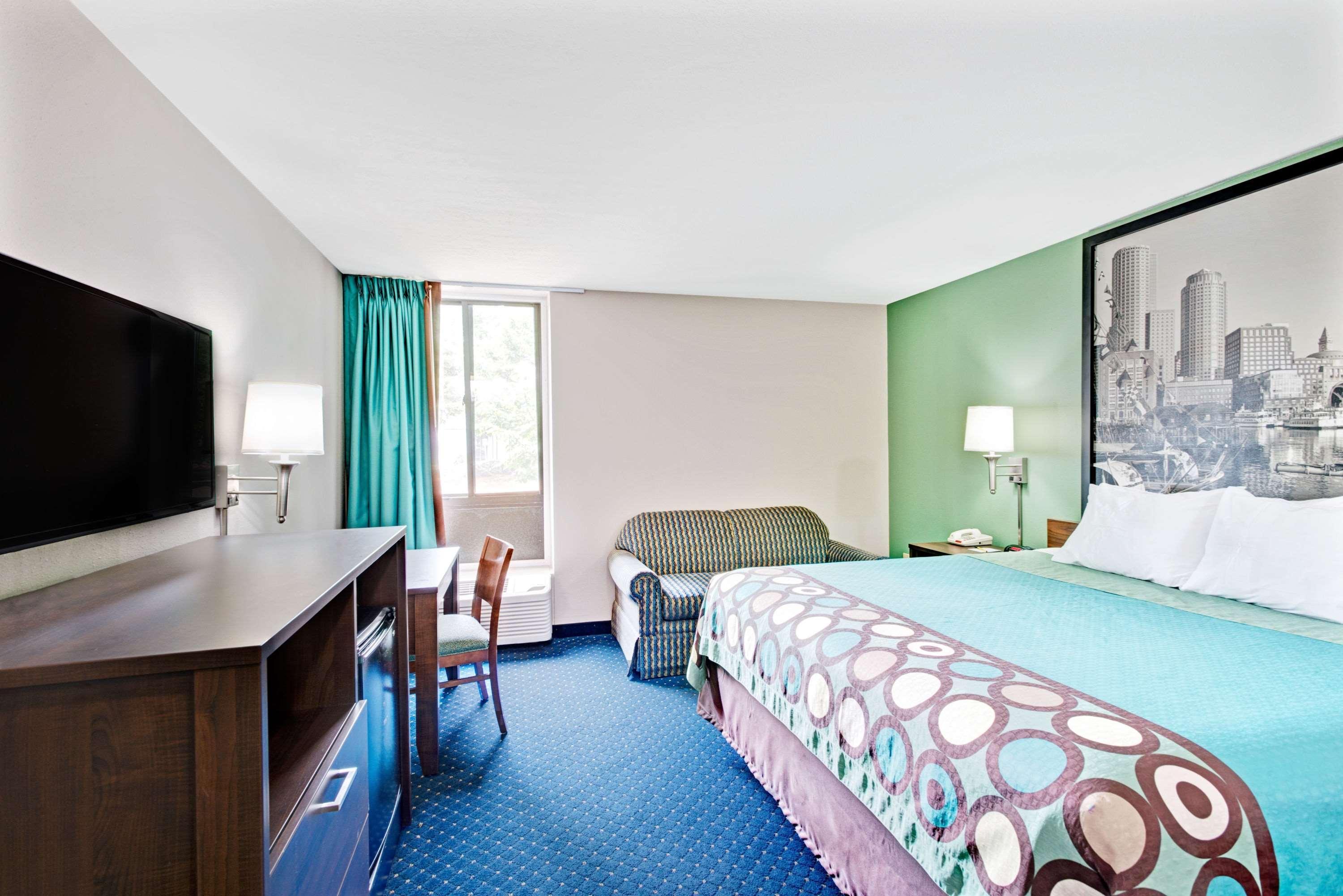 Hotel Super 8 By Wyndham Brockton Extérieur photo